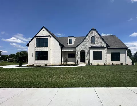 3344 Upper Gable Dr, Bowling Green, KY 42104