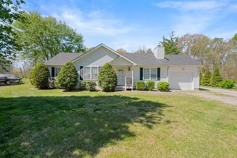 433 Robin Hood Trl, Bowling Green, KY 42101