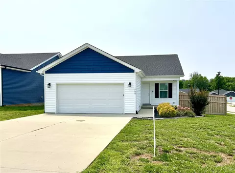 799 River Birch Rd, Bowling Green, KY 42103