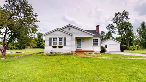 616 Nutwood St, Bowling Green, KY 42103