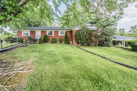 8394 Highway 431, Dunmor, KY 42339