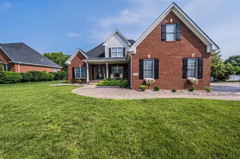 3622 Silver Sun Dr, Bowling Green, KY 42104
