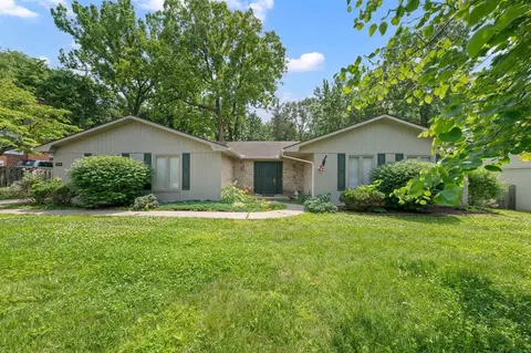 609 Tulip Dr, Bowling Green, KY 42104