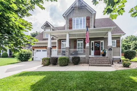 1457 Riva Ridge Ave, Bowling Green, KY 42104