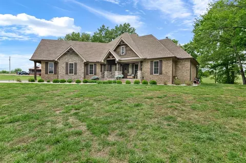 273 Jason Hogue Rd, Scottsville, KY 42164