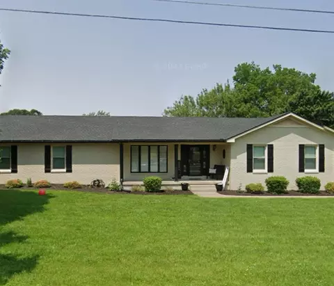 825 College St, Smiths Grove, KY 42171