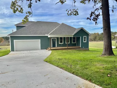 2043 Highland Church Rd, Bowling Green, KY 42101