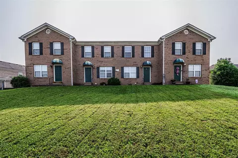 133 Concord Dr, Bowling Green, KY 42103