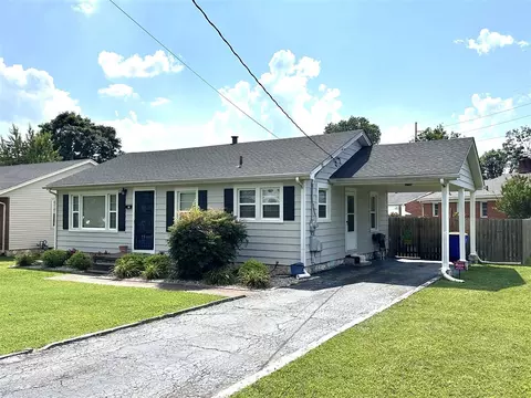 1105 Jones Dr, Bowling Green, KY 42104