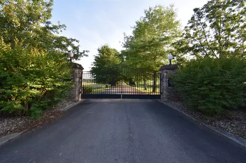 0 Beacon St, Russell Springs, KY 42642