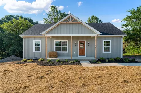 361 C W Jones Rd, Scottsville, KY 42164