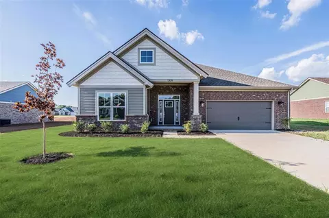 1309 Warrior Ln, Bowling Green, KY 42104