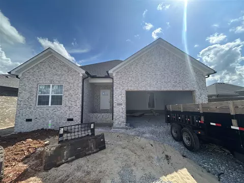 1350 Helmsdale Ave, Bowling Green, KY 42101