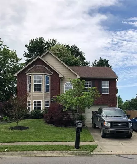 2863 Donjoy Dr, Hebron, KY 41048