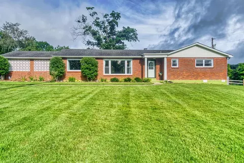 511 N Main St, Lewisburg, KY 42256
