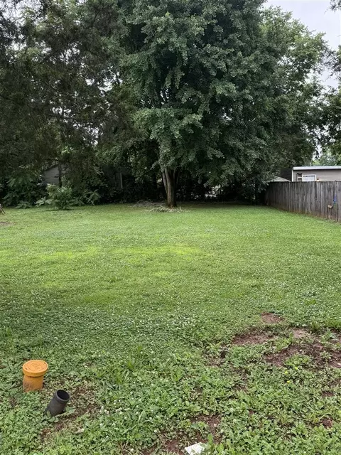 Multi-fam Lot E 15th Avenue, Bowling Green, KY 42101