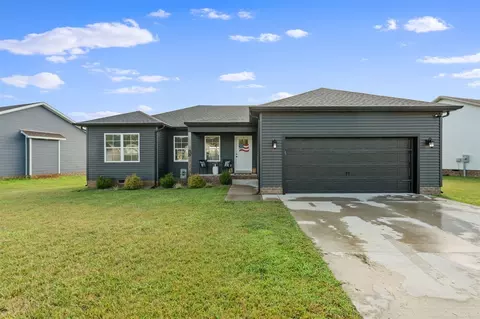 3076 Laredo Dr, Bowling Green, KY 42101
