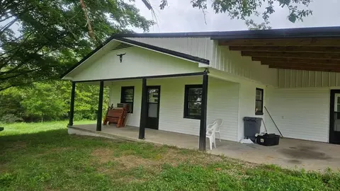 1198 Whites Chapel Rd, Glasgow, KY 42141
