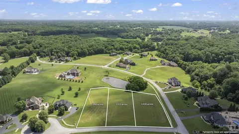 107 Sterling Oak Ct, Alvaton, KY 42122