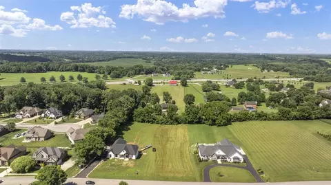 315 Old Post Dr, Alvaton, KY 42122