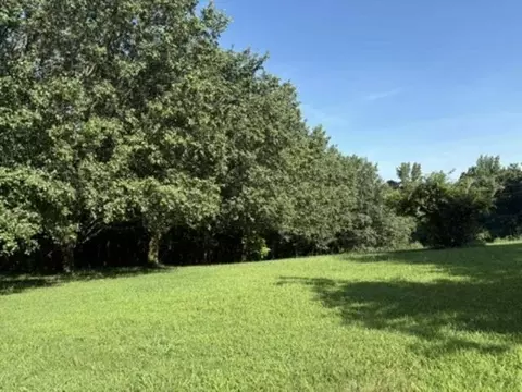 12-29 H Finney Rd, Glasgow, FL 42142
