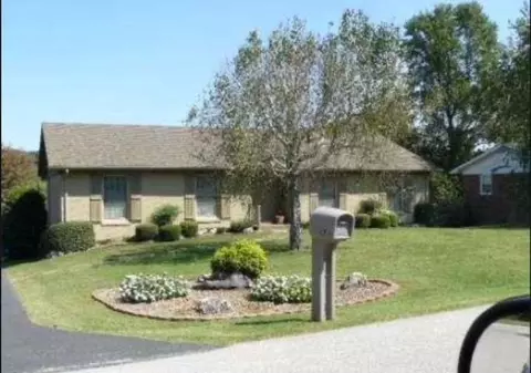 204 Marmak Dr, Glasgow, KY 42141