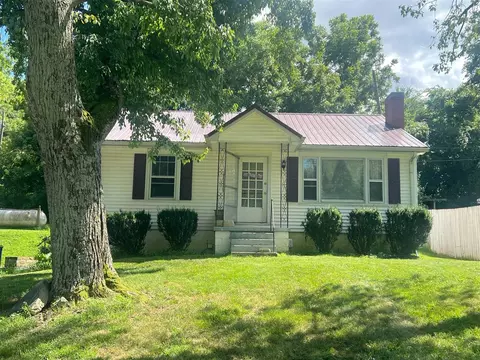 2619 Sulphur Springs Church Rd, Franklin, KY 42134