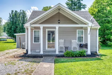 203 Wilson Ave, Auburn, KY 42206