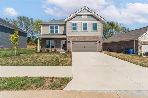2964 Stagner Ln, Bowling Green, KY 42104
