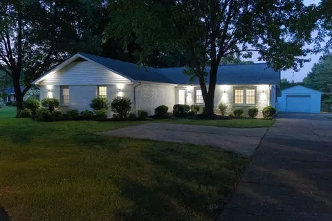 940 Cave Mill Rd, Bowling Green, KY 42104