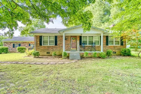 5219 E Jefferson Davis Hwy, Russellville, KY 42276