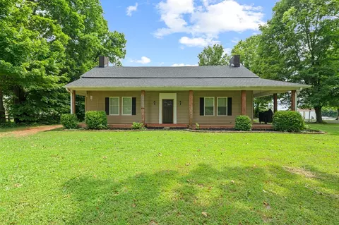 1899 Springfield Rd, Franklin, KY 42134