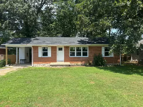 1249 Oliver St, Bowling Green, KY 42104