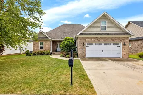 1434 Boulder Ct, Bowling Green, KY 42104