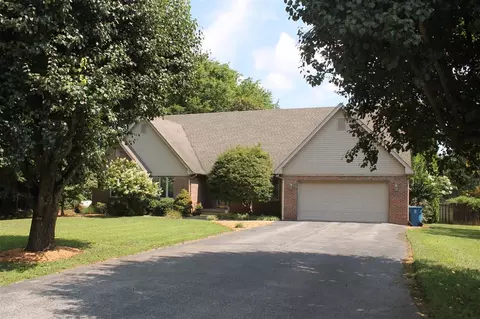 43 Sumner Ave, Alvaton, KY 42122