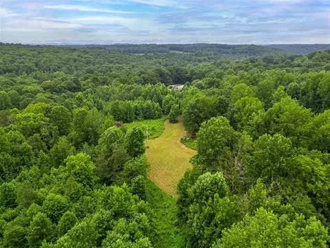 426 H W Mcpherson Rd, Lewisburg, KY 42256