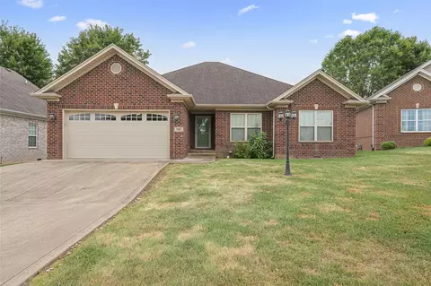 191 Ashton Ct, Bowling Green, KY 42104