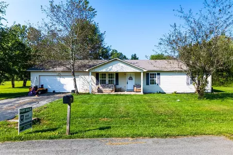 65 Cambridge Dr, Smiths Grove, KY 42171
