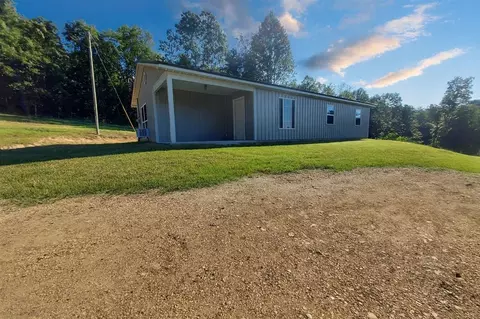 1879 Bridgeport Rd, Edmonton, KY 42129