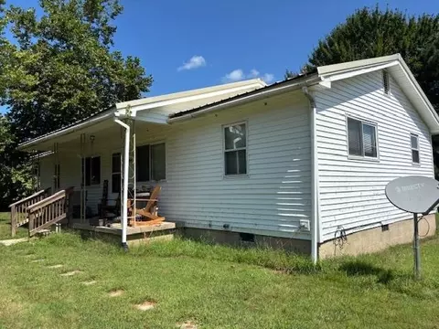 7690 Rabbit Ridge Rd, Providence, KY 42450