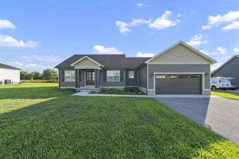 418 Middlebrook Ln, Smiths Grove, KY 42171