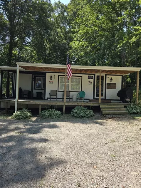 126 Rocky Acres Rd, Lewisburg, KY 42256