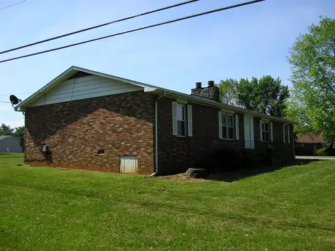 2516 Edgehill Pl, Bowling Green, KY 42101