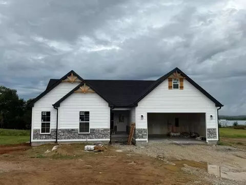 333 Walnut Grove Dr, Smiths Grove, KY 42171