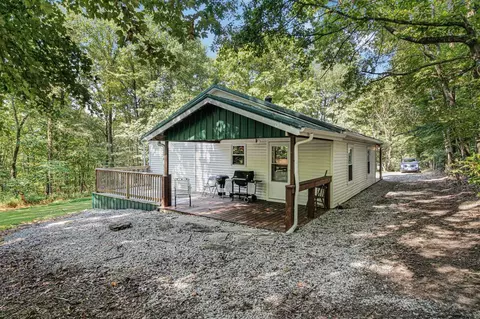 1285 Maxey Knob Rd, Canmer, KY 42722