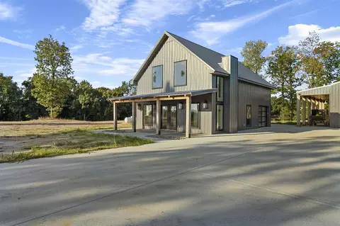 1345 Jenkins Rd, Bowling Green, KY 42104