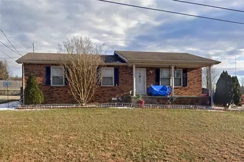 209 Walker Way, Scottsville, KY 42164