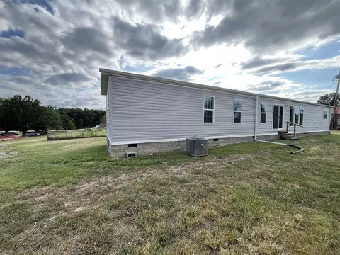 11186 Franklin Rd, Franklin, KY 42134