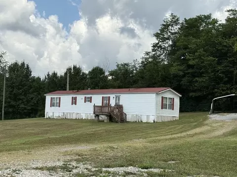 476 Guthrie St, Horse Cave, KY 42749