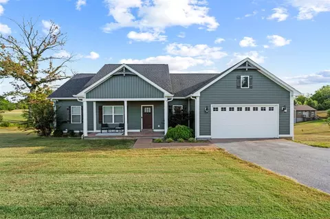 1483 Bristow Rd, Bowling Green, KY 42103